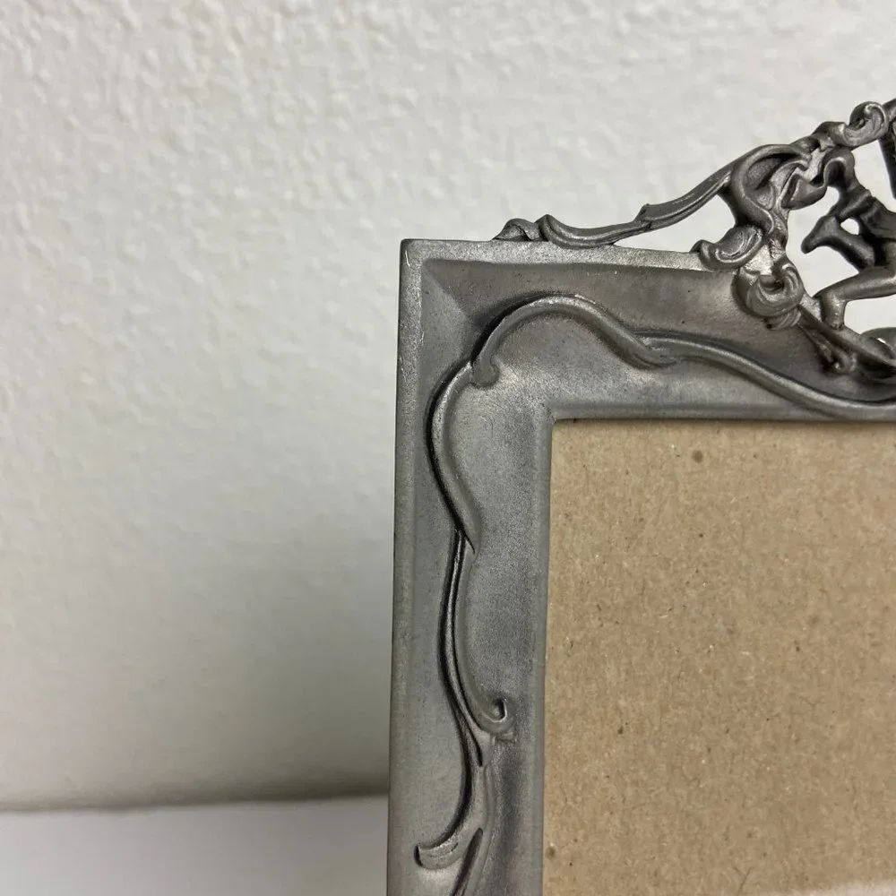 Vintage 1994s Seagull Pewter Metal Picture Frame  Angels / Cherubs